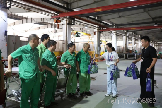 【關(guān)懷】如意公司工會(huì)開展夏日送清涼活動(dòng)(圖4)