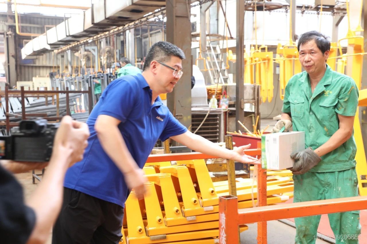 公司領(lǐng)導(dǎo)深入一線慰問員工，傳遞溫暖關(guān)懷(圖3)